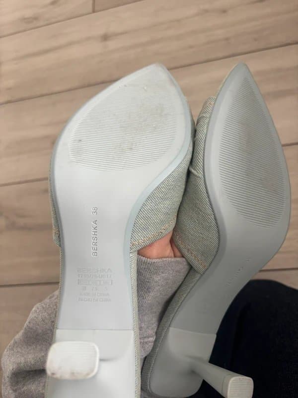 Bershka Bershka light blue denim mules