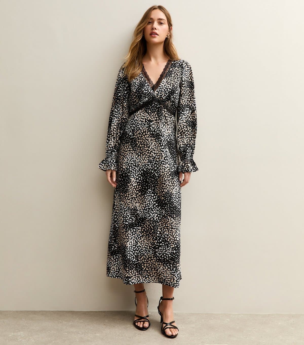 New Look Women's Black Spot Pattern Long Sleeve Midi Dress New Look