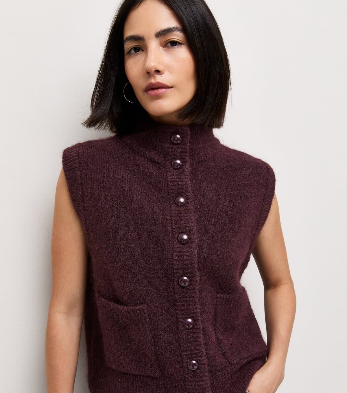 New Look Women's Dark Burgundy Knitted Funnel Neck Waistcoat with Wool New Look
