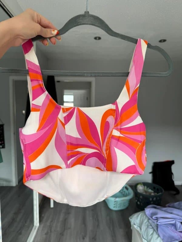 New Look Groovy corset style crop top