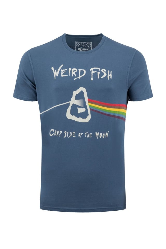 Weird Fish Weird Fish Men's Carp Side Front Print Artist T-Shirt in Bright Blue - 2