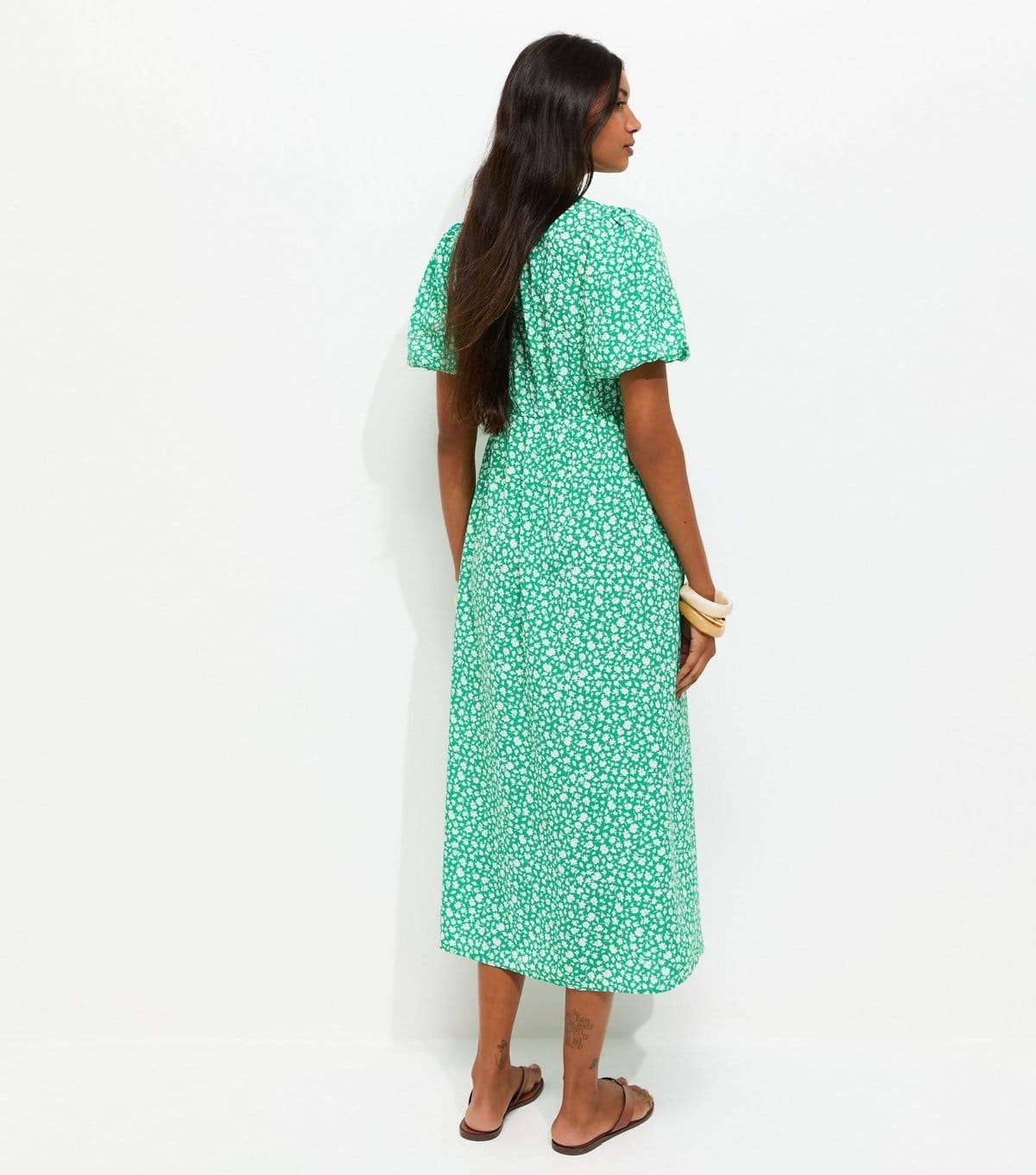 New Look Women's Green Crepe Ditsy Print Puff Sleeve Tie Front Midi Dress New Look - 4