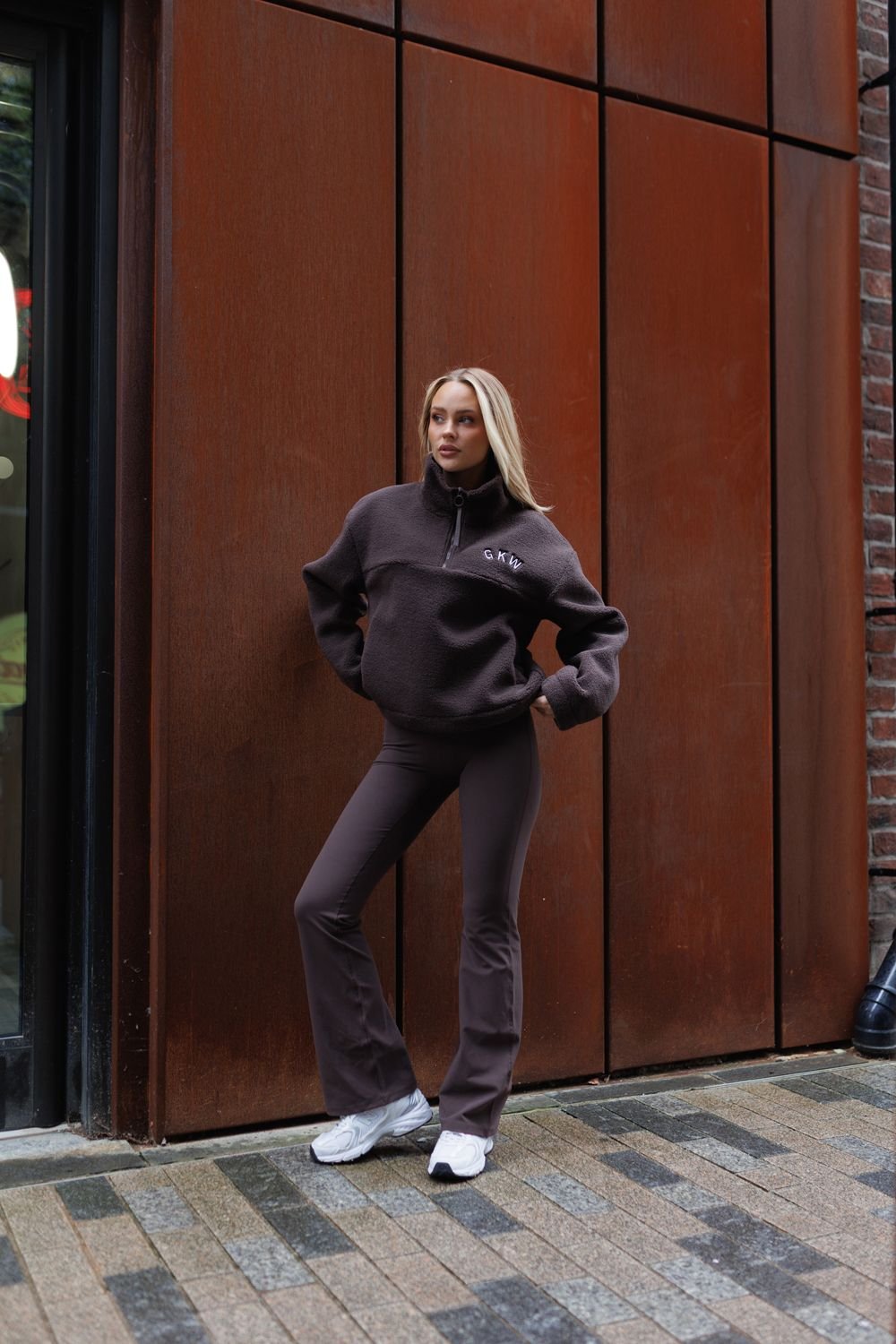 Gym King GYM KING Women's Borg 1/4 Zip Chocolate - 3