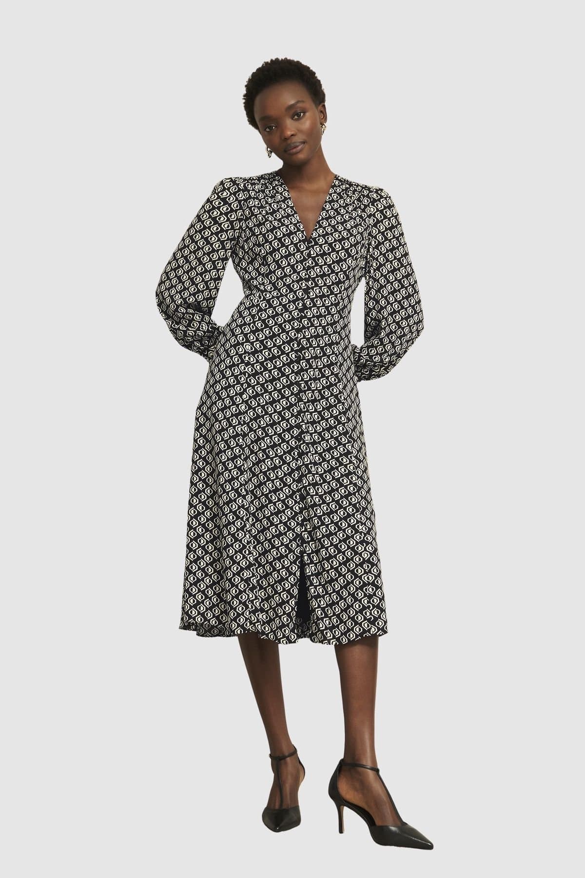 Hobbs London Hobbs London Women's Zadie Long Sleeve V-Neck Midi Dress in Black