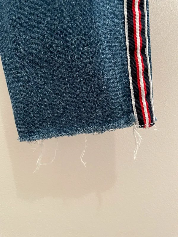 Mint Velvet Mint Velvet Slim fit cropped jeans with twill side stripe in size 10R - 1