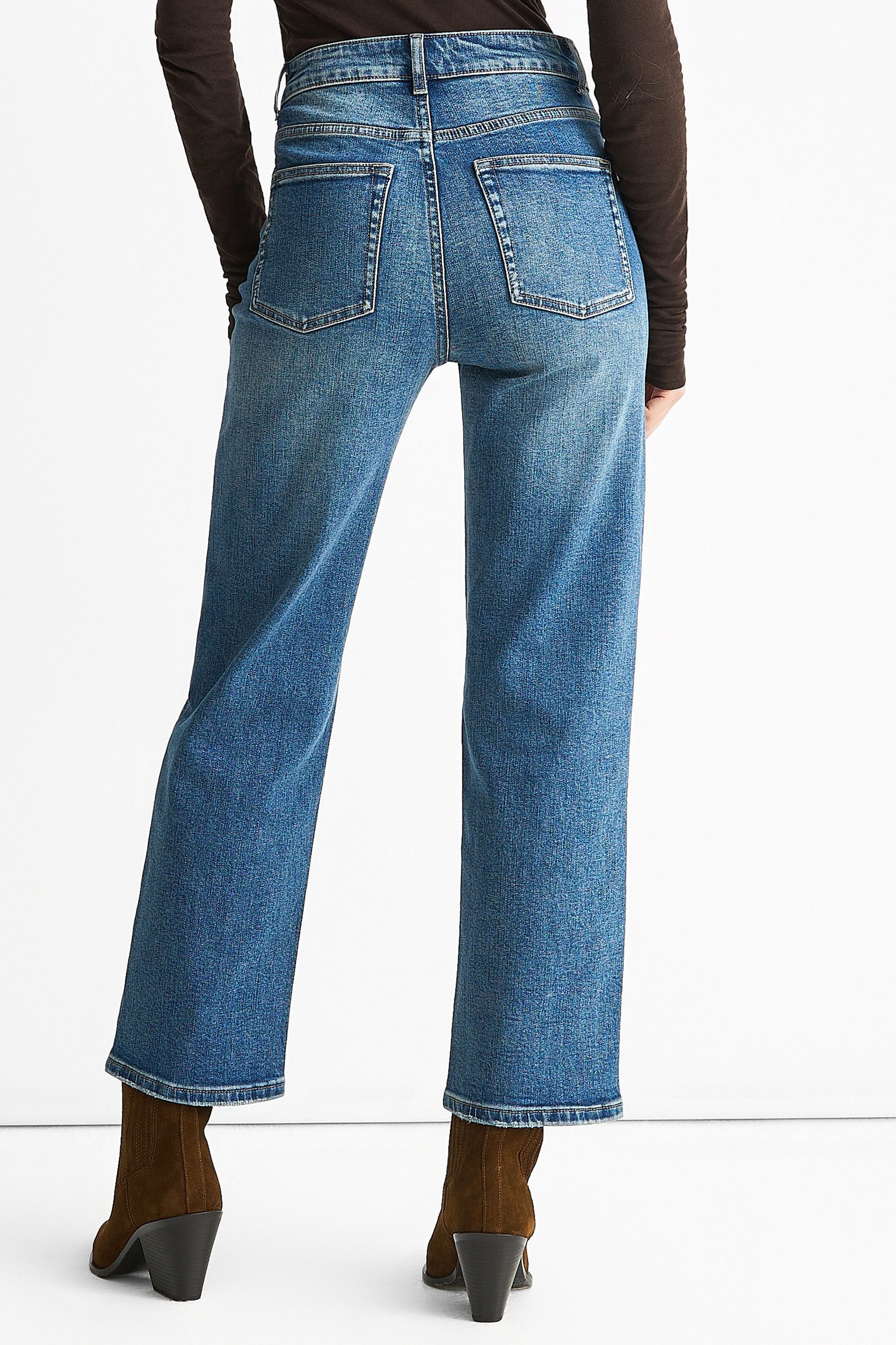 Gini London Gini London Women's Blue Mid Rise Straight Leg Jeans - 4