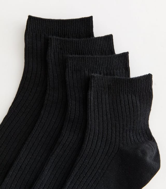 New Look Black Pack of 4 Ribbed Trainer Socks New Look - 2