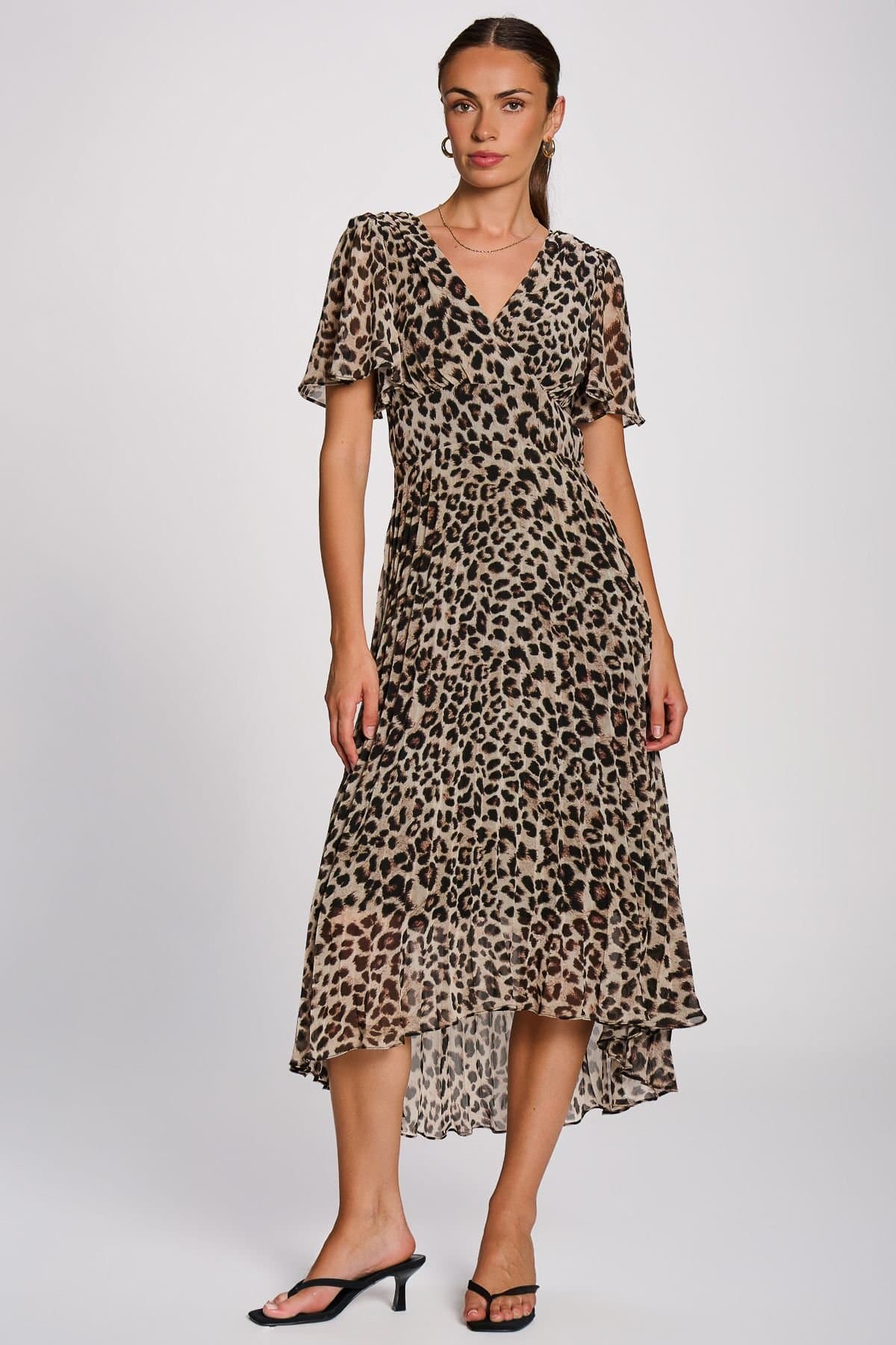 Jolie Moi Jolie Moi Women's Angel Sleeve Pleated Chiffon Maxi Dress