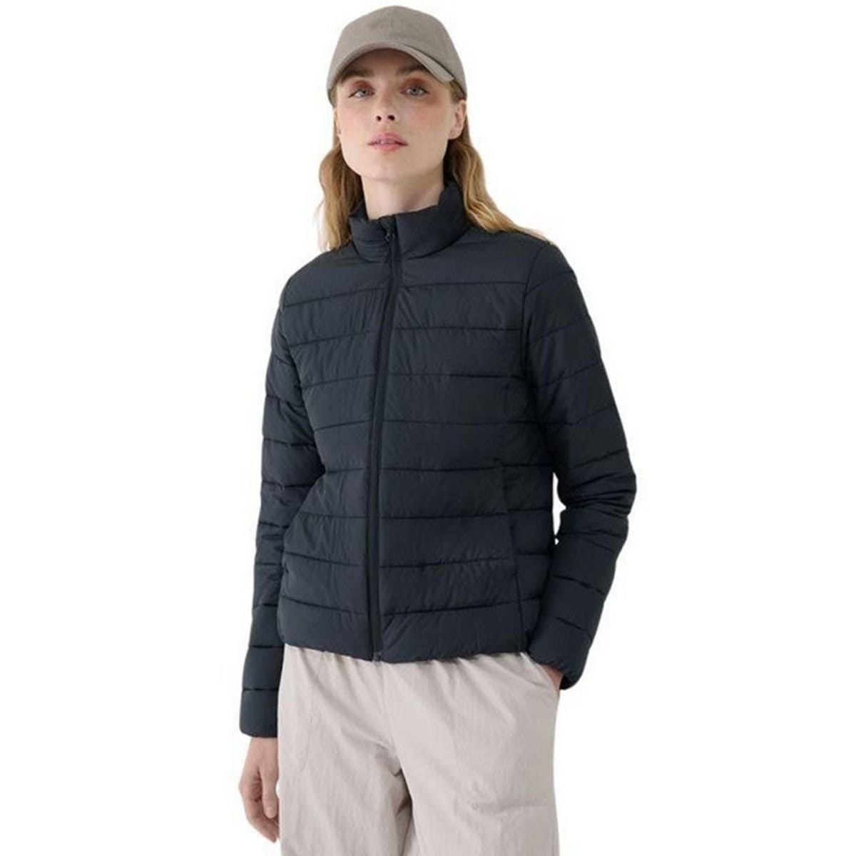 4F 4F Women's WSS25TDJAF533 Padded Jacket in Black - 4