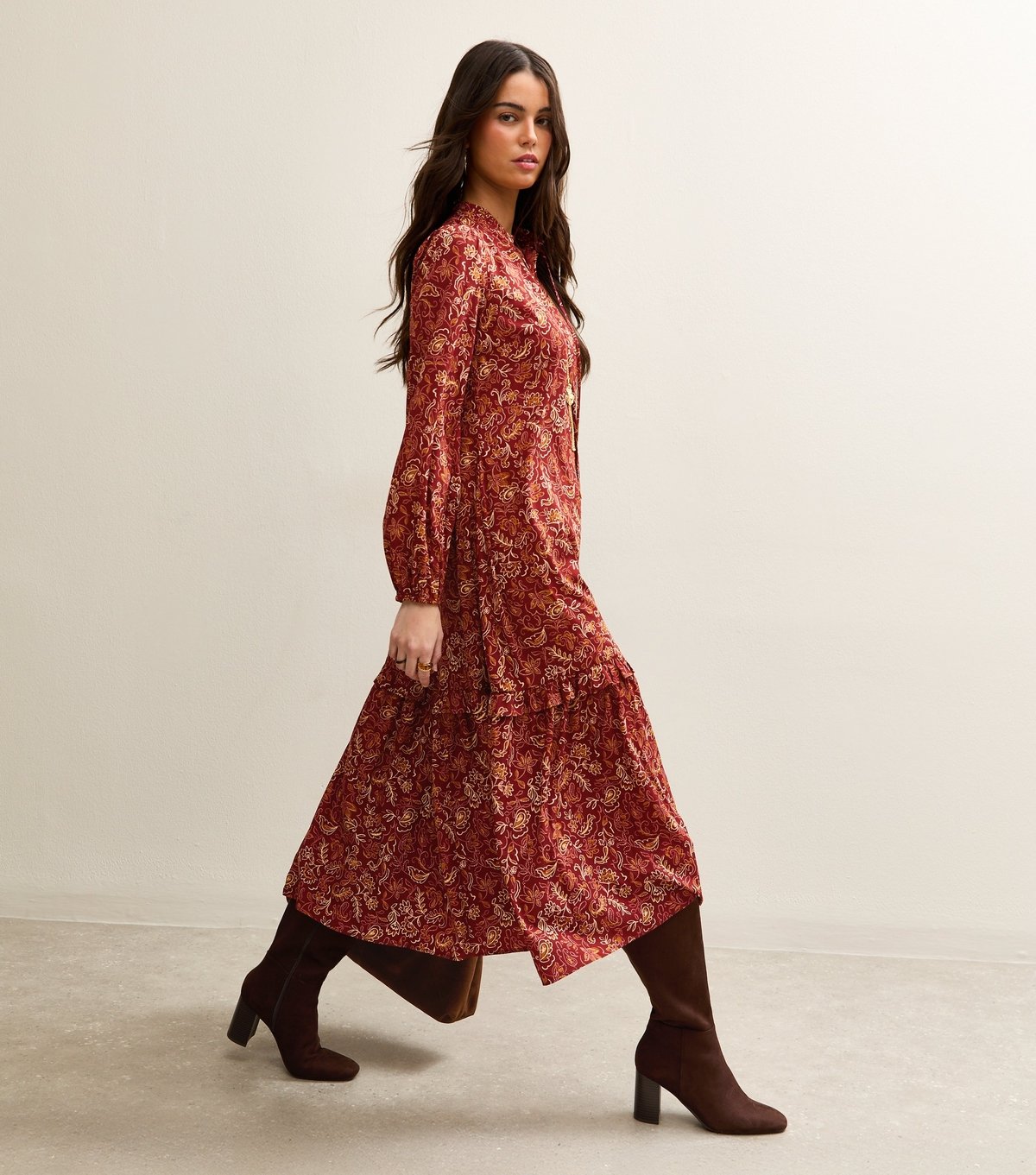 New Look Women's Red Paisley Keyhole Midi Dress New Look - 2