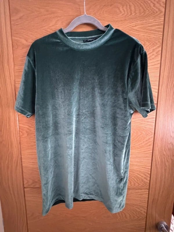 ASOS ASOS Design Green Velvet T-Shirt – Size M – Luxe Minimal - 1