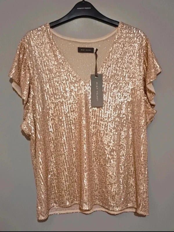 Mint Velvet Mint Velvet Gold Sequin Top RRP £89 - size XL/18