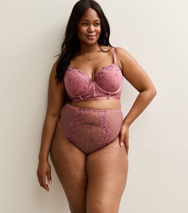 New Look Women's Plus Size Pink Floral Embroidered Lace Plunge Bra Curves New Look - 3