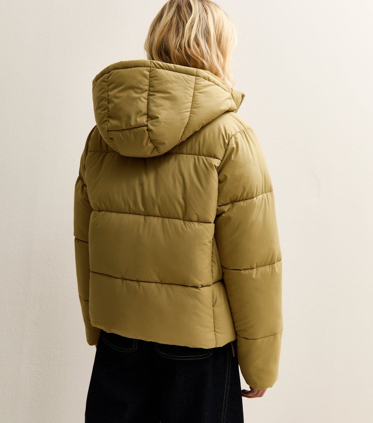 New Look Women's Light Khaki Hooded Cropped Puffer Jacket New Look - 4