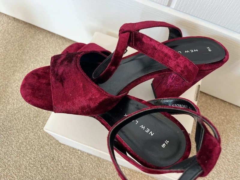 New Look New Look velvet evening sandals