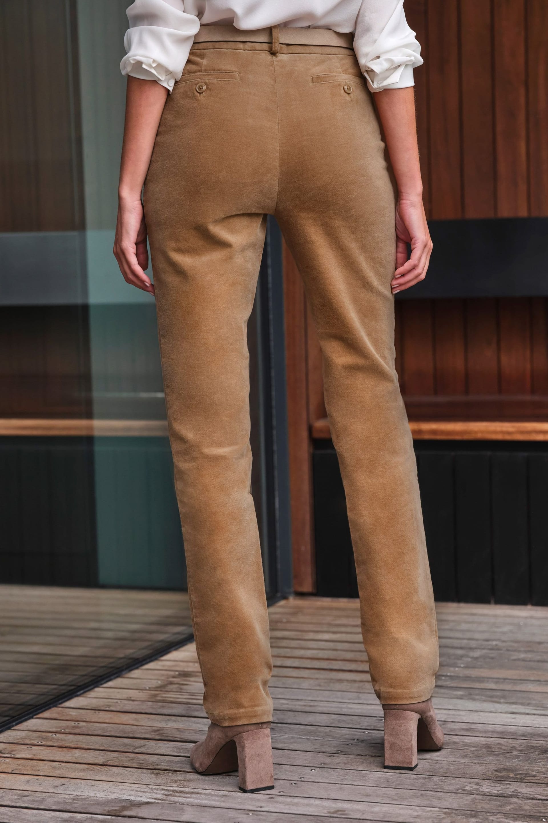 Pure Collection Pure Collection Women's Washed Velvet Straight Leg Trousers in Brown - 4