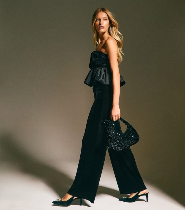 New Look Women's Black Velvet Wide Leg Trousers New Look - 3