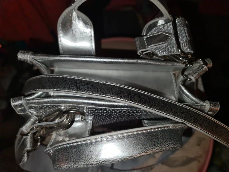 Steve Madden Silver sequinned Steve Madden grab bag Webber. New