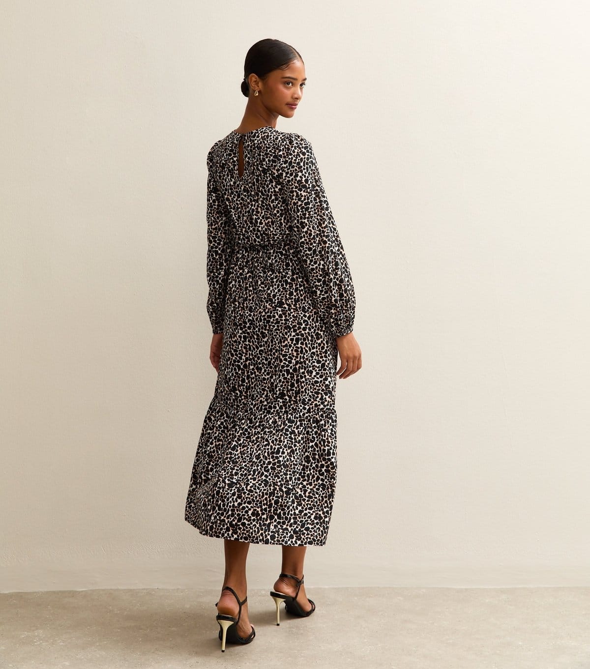 New Look Women's Brown Crepe Long Sleeve Animal Print Midi Dress New Look - 4