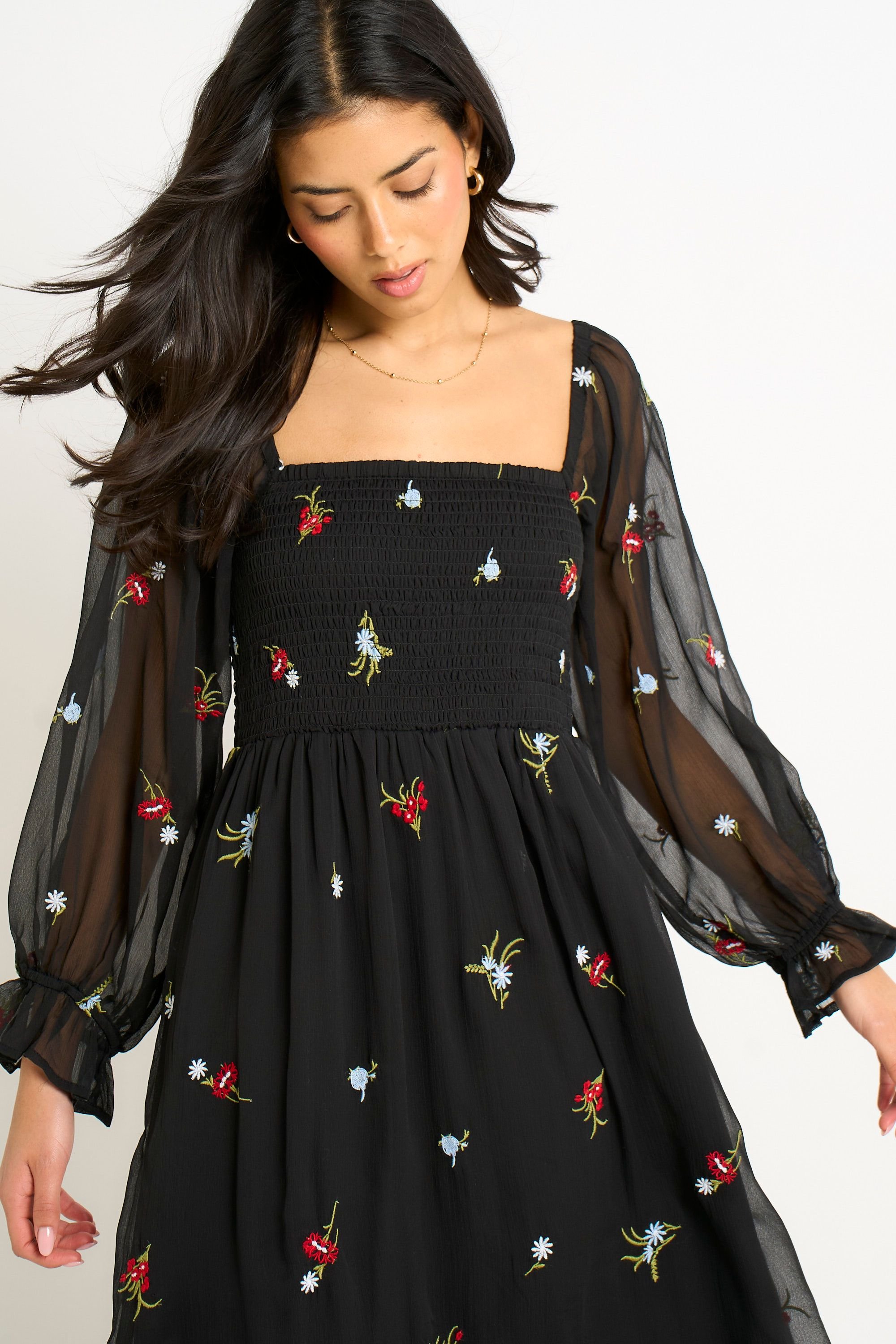 Gini London Gini London Women's Black Chiffon Floral Embroidered Dress - 2