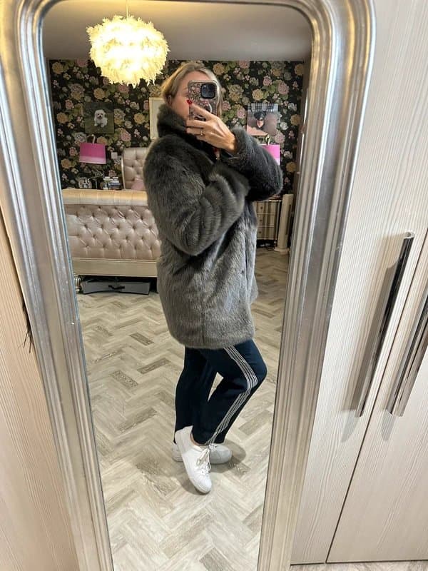 Warehouse Warehouse faux fur coat. New. Size 14