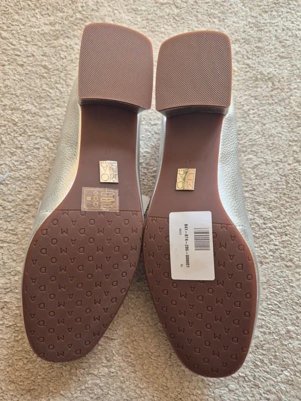 Moda In Pelle Moda in pelle silver leather loafers size 41 7.5 7 1/2