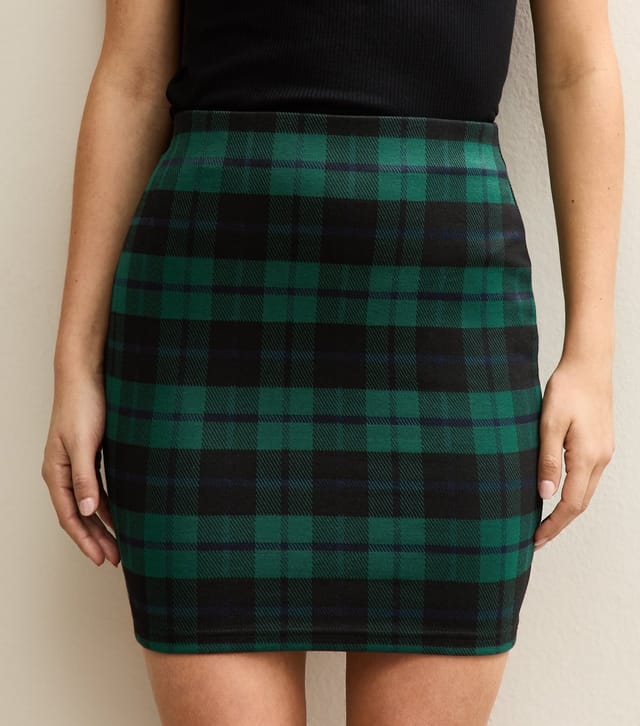 New Look Women's Green Check Jacquard Tube Mini Skirt New Look - 2