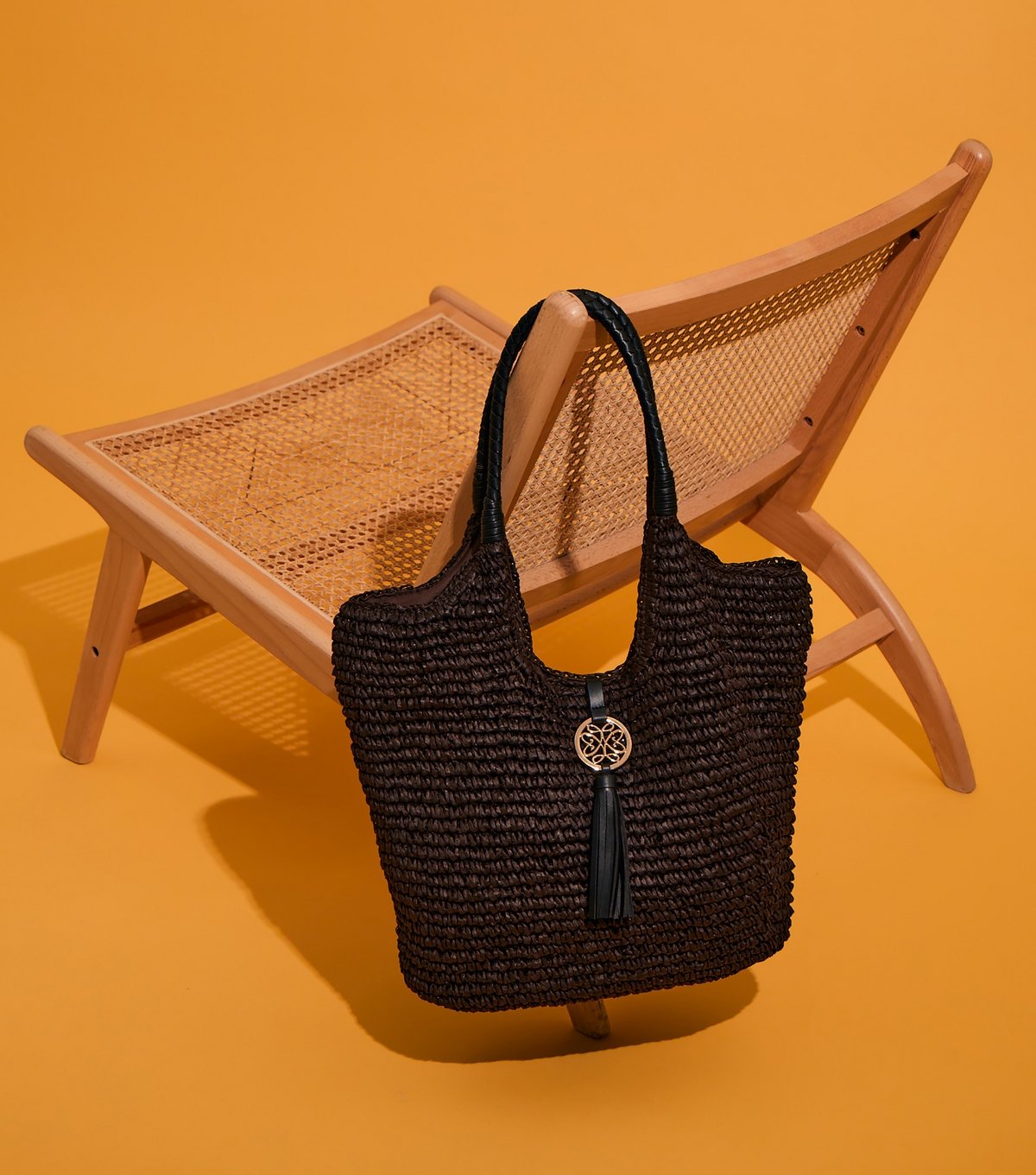 New Look Dark Brown Woven Plaited Handle Hobo Bag New Look - 2