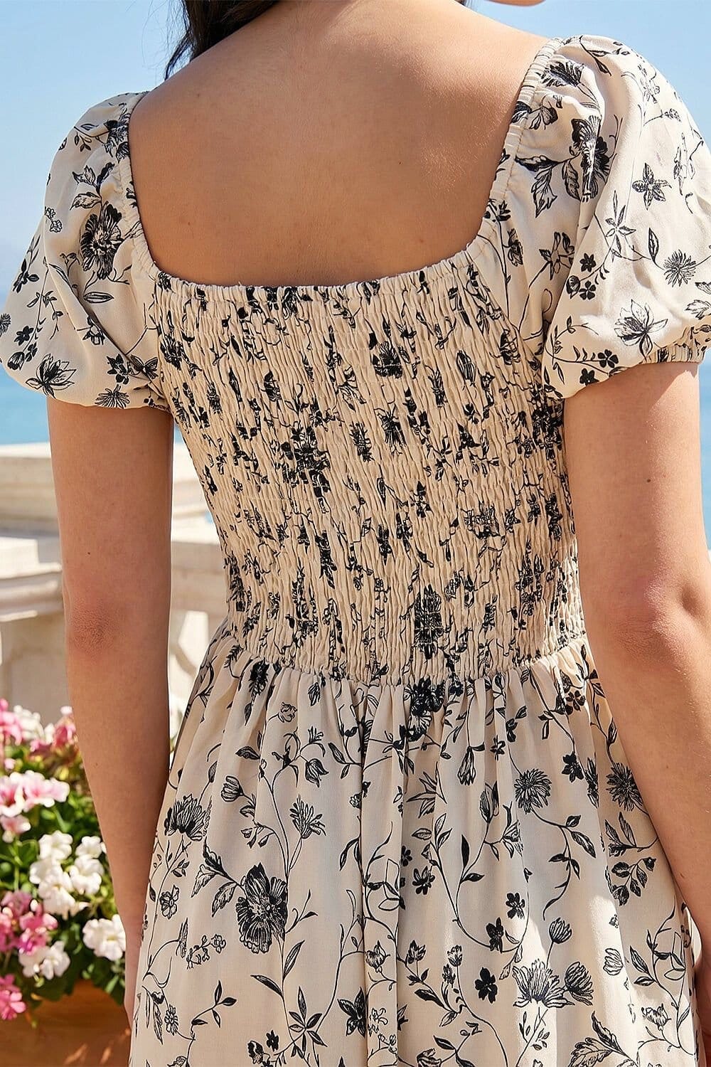 Dusk Dusk Women's Floral Puff Sleeve Midi Dress in Ivory - 4