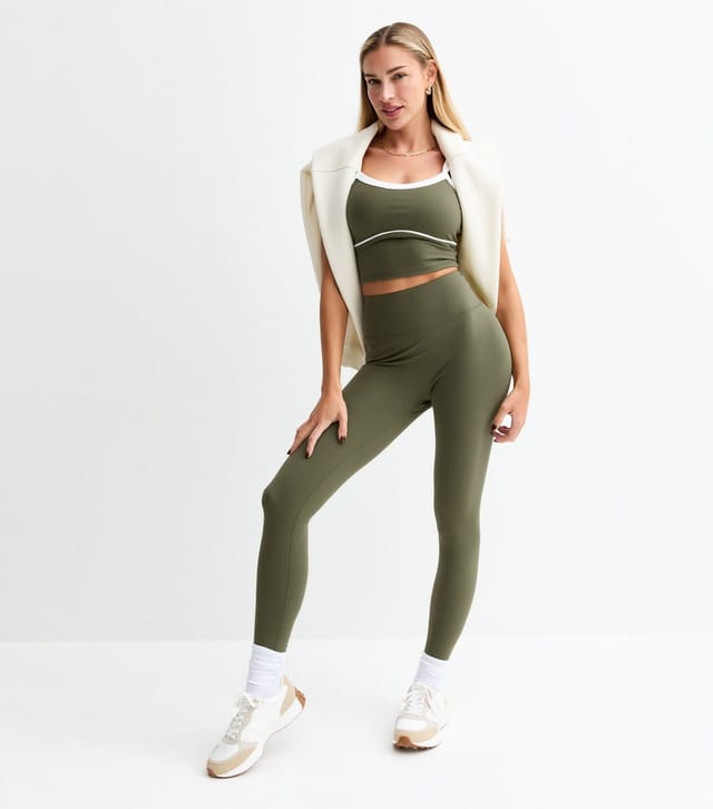 Rise Women's by Zara McDermott Olive Stretch Contrast Trim Sports Crop Top Rise New Look - 3