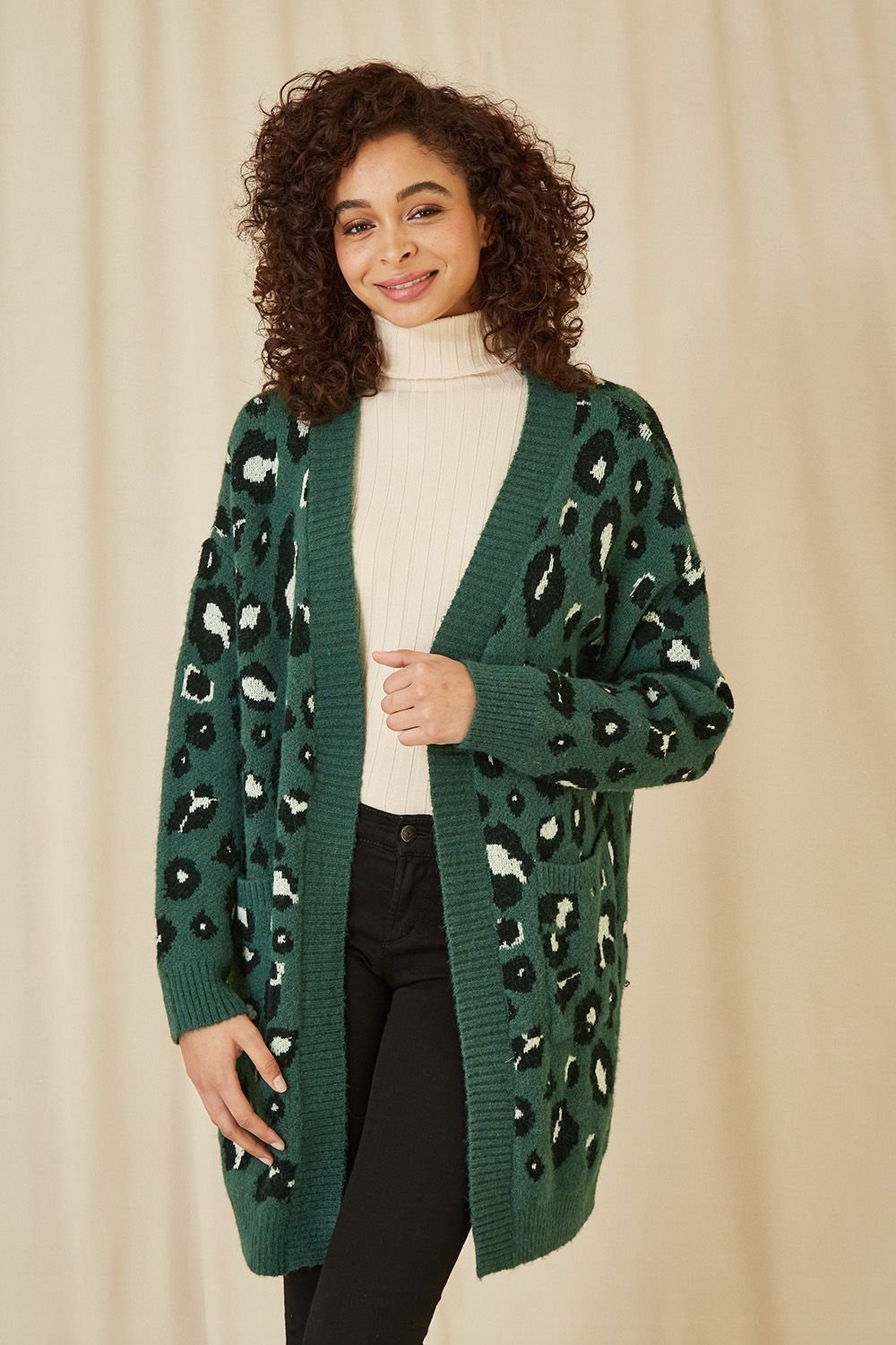 Yumi Yumi Women's Green Animal Intarsia Long Cardigan - 3