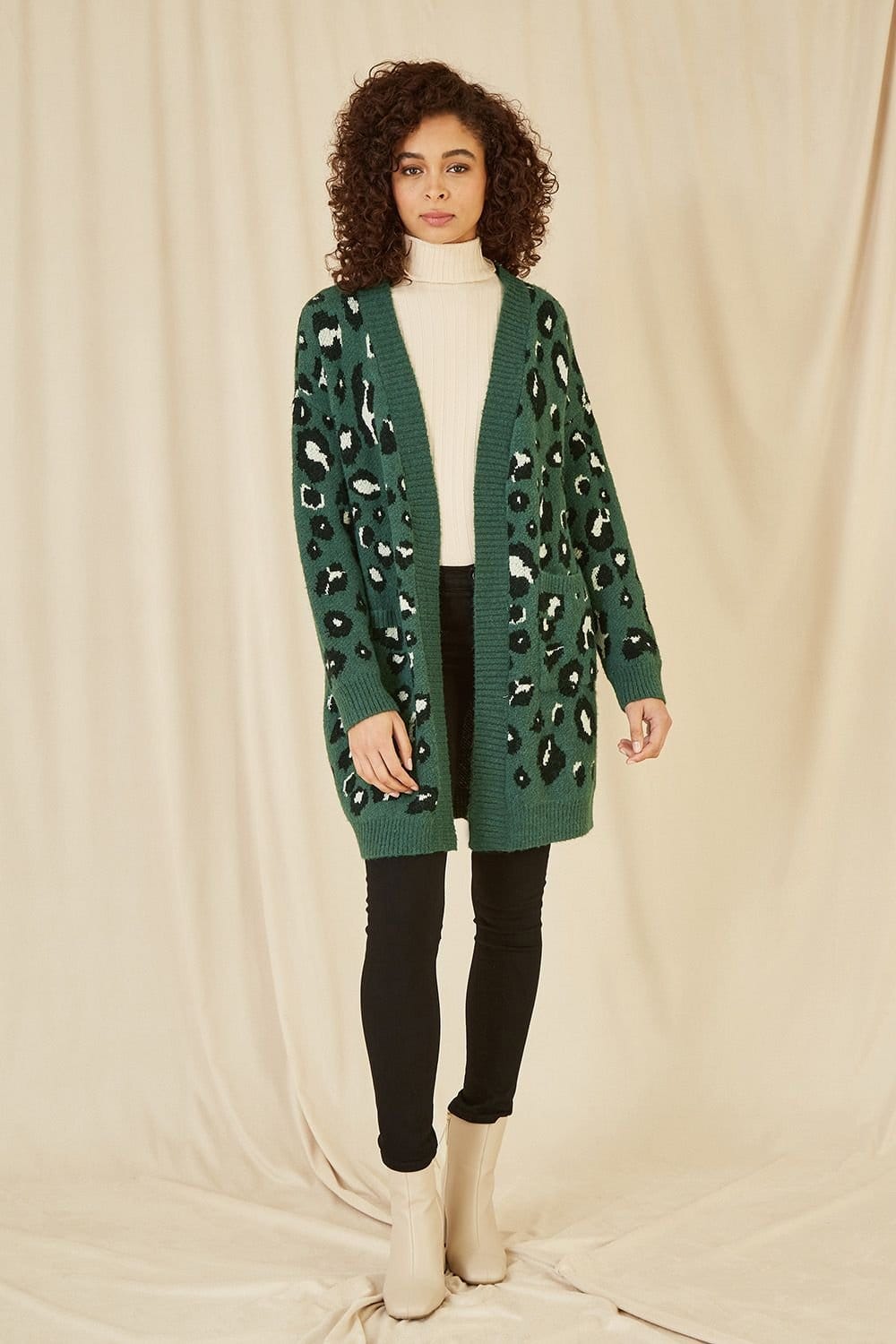 Yumi Yumi Women's Green Animal Intarsia Long Cardigan - 4