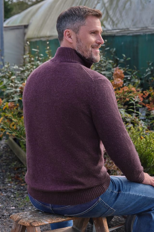 WoolOvers WoolOvers Men's Mens Lambswool Zip Neck Jumper in Maroon - 3