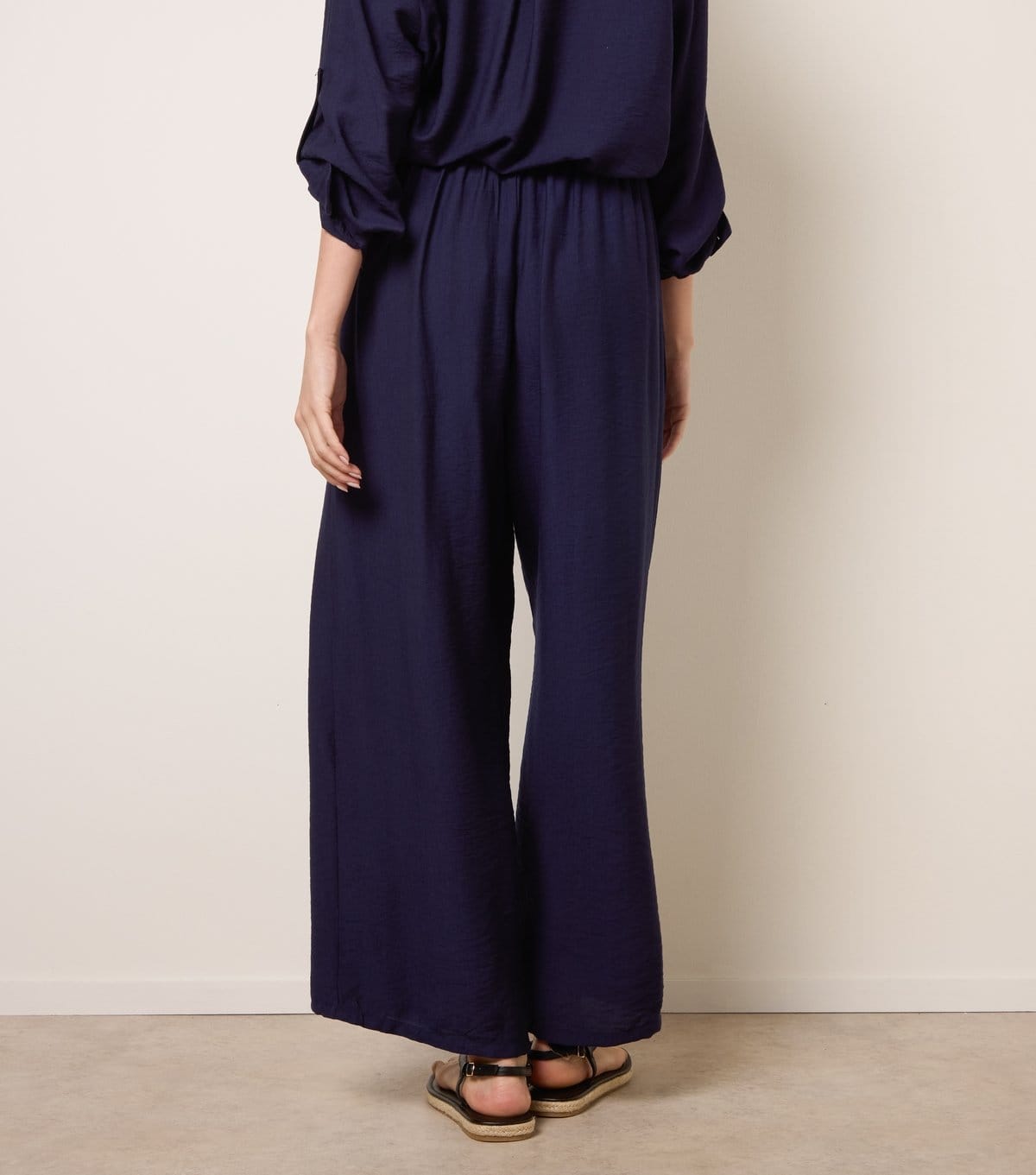 Blue Vanilla Women's Blue Floral Embroidered Trousers Blue Vanilla New Look - 4