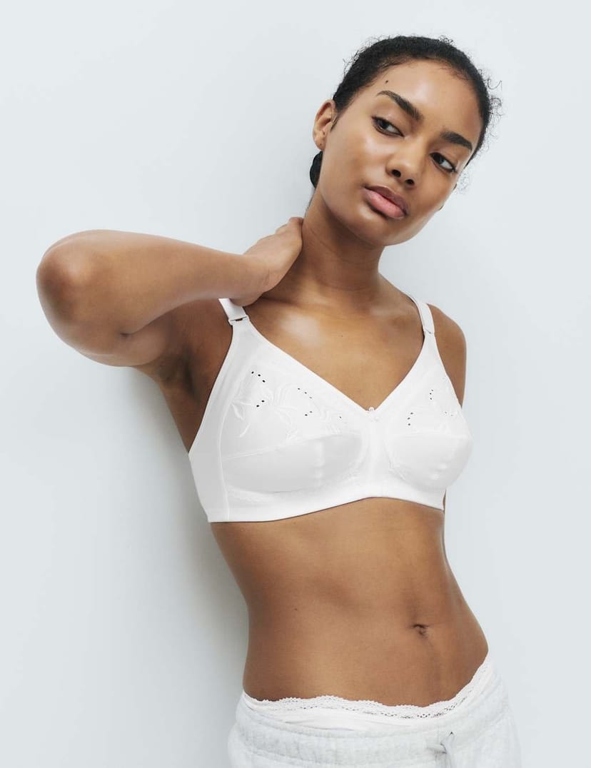Marks & Spencer M&S Embroidered Total Support Full Cup Bra A-K White - 1