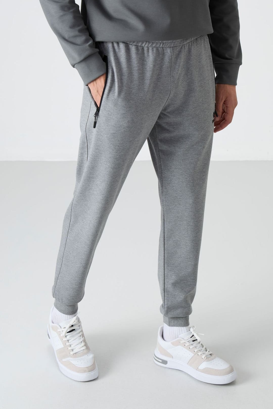 Tommy Life Tommy Life Men's Solid Pull-on Sweatpants With Zip Pocket in Grey - 4