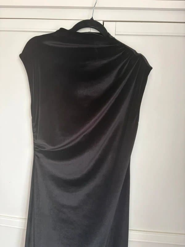 Topshop Topshop black velvet maxi dress Medium 12/14