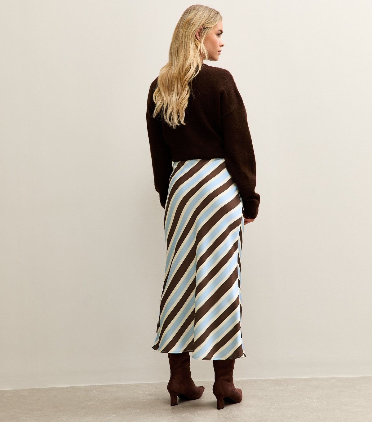 New Look Women's Petite Brown Striped Satin Bias Cut Midi Skirt New Look - 4