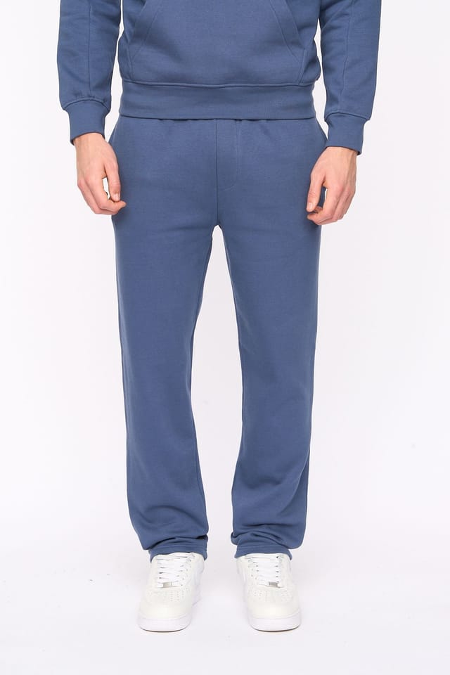 Duck&Cover Duck&Cover Men's Rayland Comfortable Straight-Leg Fleece Joggers in Blue - 3
