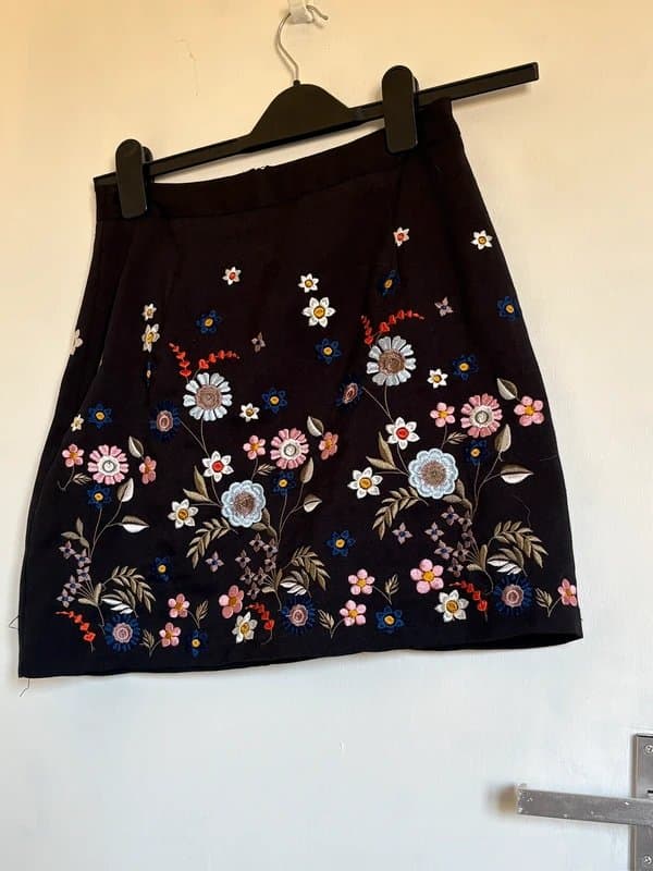 New Look Floral skirt