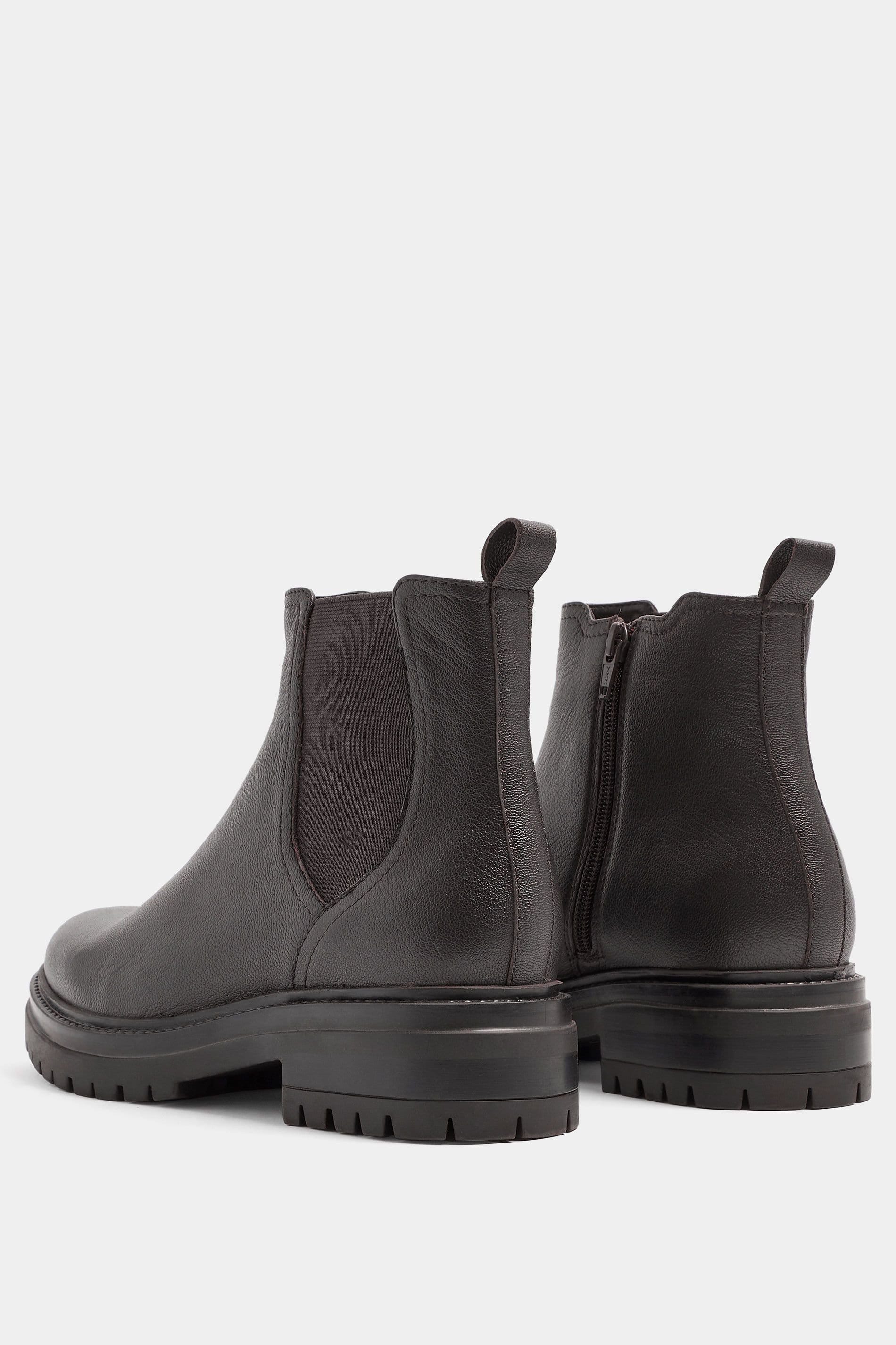 Yours Yours Women's Faux Leather Almond Toe Chelsea Boots In Wide E Fit in Brown - 4