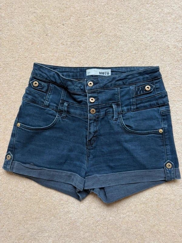 Topshop Topshop Moto Denim Shorts – W30 (UK12)