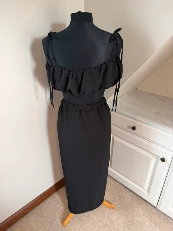 New Collection New Collection Italy Black Ruched Split Maxi Skirt & Tie Shoulder Crop Top Co-ord Set One Size 8-12