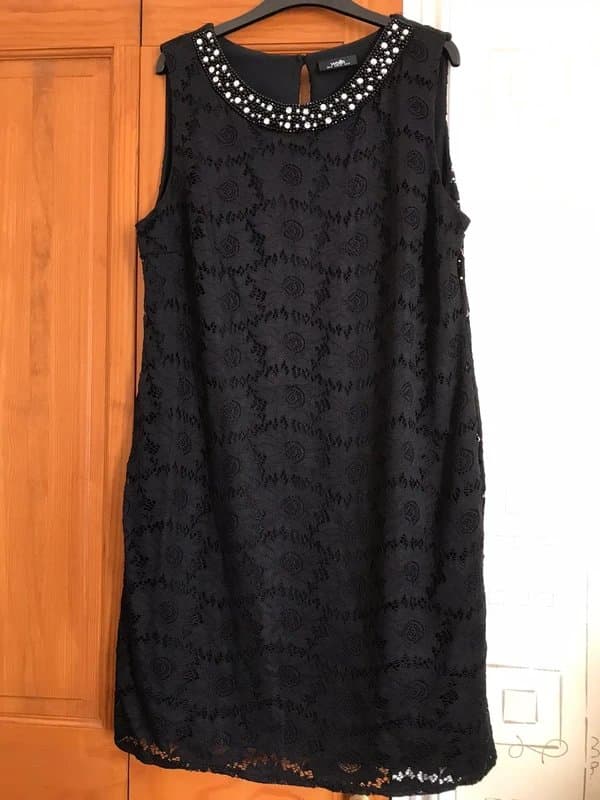 Wallis Wallis Black Embellished Lace Shift Dress