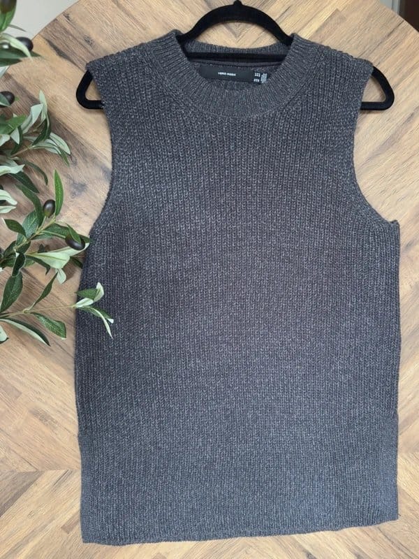 Vero Moda Grey Knit Sleeveless Jumper