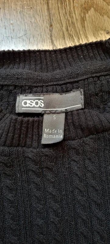 ASOS ASOS cable knit jumper. Size: Small