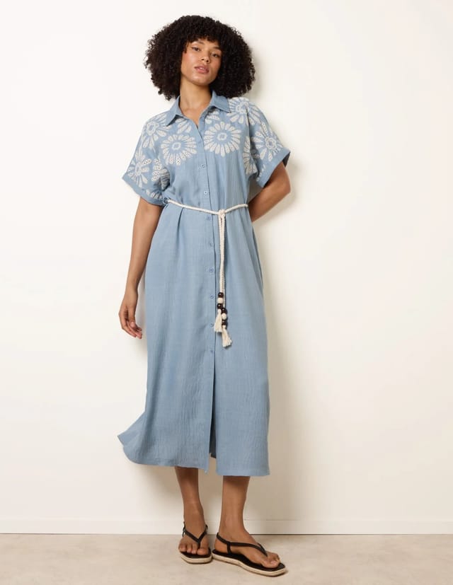 Blue Vanilla Floral Cutwork Embroidery Dress - 3