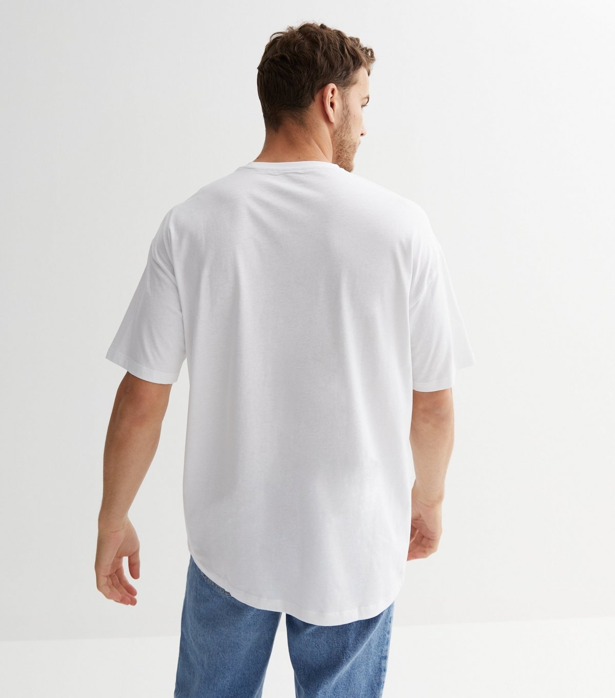 New Look Men's White Crew Neck Oversized T-Shirt New Look - 4