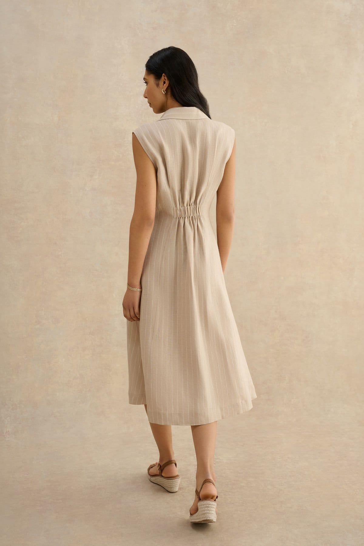 Hobbs London Hobbs London Women's Charlize Button-Front Collared Dress in Light Beige - 4