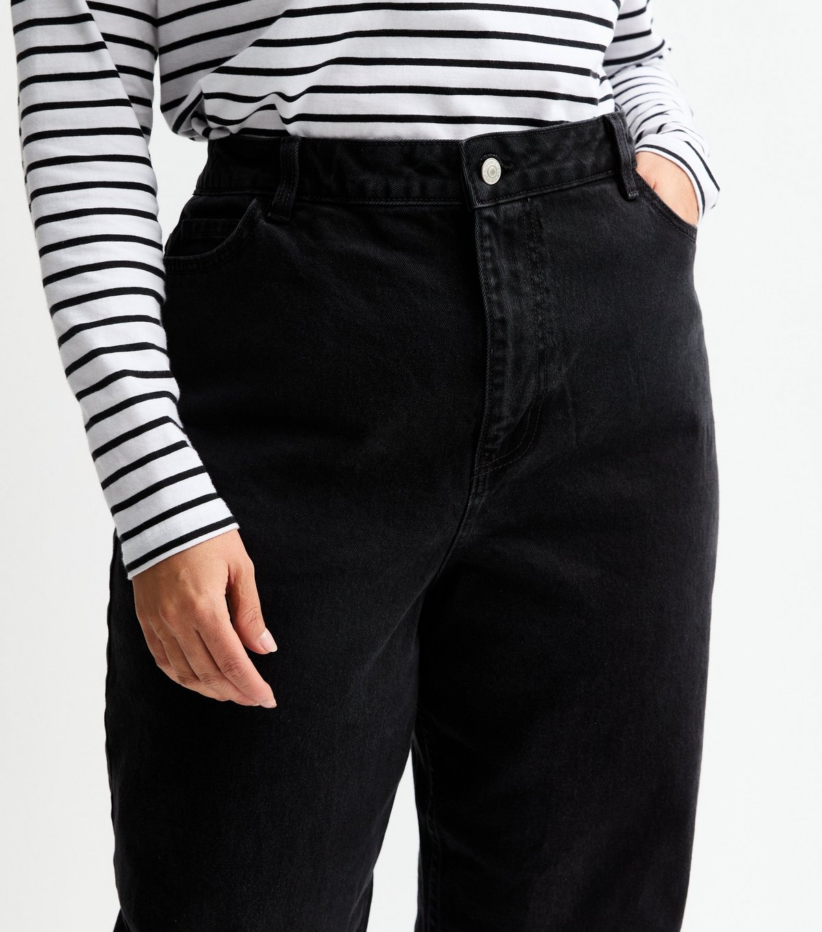 New Look Women's Plus Size Black High Waist Mom Jeans Curves New Look - 4